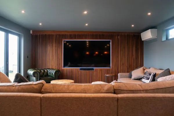 bespoke home bar and media wall - Elm Core Interiors